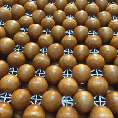 Chiếu Hạt Gỗ Pơ Mu Cao Cấp - Kích Thước 1,2mx1,9m hạt 1.8cm ( video , hình thật ) 