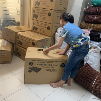 Chiếu Hạt Gỗ Hương Mộc Cao Cấp - Kích Thước 1,6mx2m hạt 1.6cm ( video , hình thật ) 