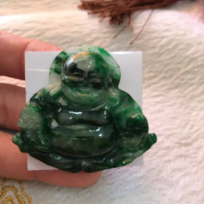 MẶT DÂY CHUYỀN NAM PHẬT DI LẶC ĐÁ CẨM THẠCH TỰ NHIÊN XANH NGỌC LÝ ĐẸP QUÁ  SIZE Ngang 47mm x Cao 41mm x  Dầy 7mm  NAM BỌC VÀNG LÀM MẶT DÂY CHUYỀN ĐEO ĐẸP Ạ