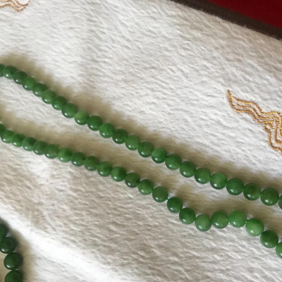 DÂY CHUỖI ĐEO CỔ ĐÁ NGỌC PHẬT ĐÁ TỰ NHIÊN VIP 8Ly NỮ QUÝ CÔ Mạng MỘC HOẢ 