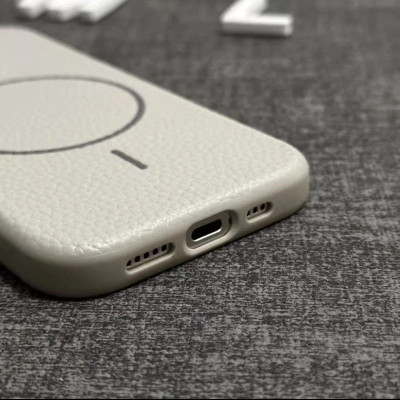 Ốp Lưng Da Cho iPhone 16 Pro Max hiệu Likgus Beaty Viền Dẻo Chống Sốc Hỗ Trợ Sạc Không Dây Magnetic - Hàng chính hãng