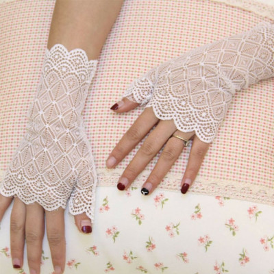 Găng tay Cô dâu và Dạ hội MS: 40620 (họa tiết ngẫu nhiên)