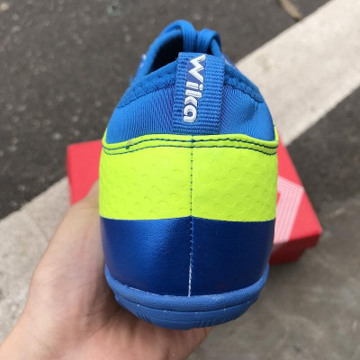 Giày bóng đá mẫu giày đá sân cỏ nhân tạo cổ thun xanh biển cao cấp