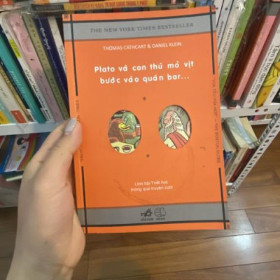 Sách - Plato Và Con Thú Mỏ Vịt Bước Vào Quán Bar (Nhã Nam HCM)