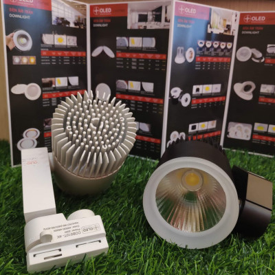 Đèn rọi ray tản nhiệt nhôm 12w/20w dùng trang trí shop quần áo, showroom.