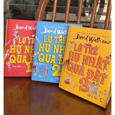Sách - Lũ Trẻ Hư Nhất Quả Đất - Tập 3 - David Walliams - Nhã Nam