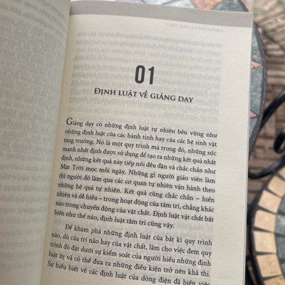 (Combo 2c) 7 ĐỊNH LUẬT GIẢNG DẠY - TRÍ TUỆ HIỆU TRƯỞNG: Những lời khuyên thiết yếu cho các nhà lãnh đạo trường học – Times Book - NXB Dân Trí