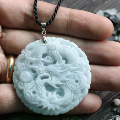 Mặt Dây Chuyền Cẩm Thạch Chạm Rồng Ngọc Quý Gemstones MD40 (5cm)