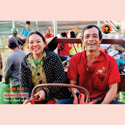 Cà phê hoà tan Đen đá MISS EDE - 240g: 15 x 16 g (có đường) - Siêu mạnh với tỷ lệ cà phê hoà tan tới 35% 