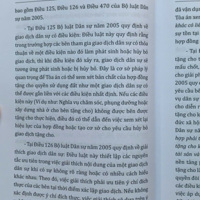 Bình luận các án lệ tranh chấp về đất đai – Góc nhìn từ thực tiễn xét xử của Thẩm phán (tập 1 và 2)