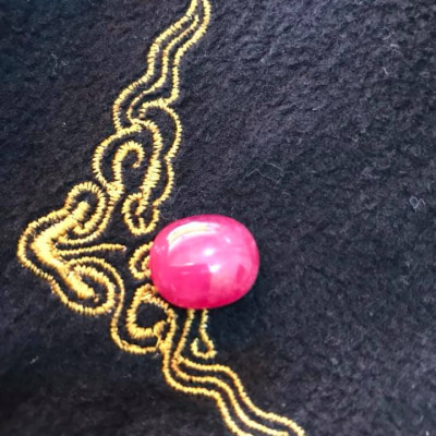 MẶT NHẪN ĐÁ RUBBY HỒNG TƯƠI MỆNH HỎA THỔ  KIỂU OVAL TO ĐẸP LÀM NHẪN  Size DÀI 15mm x NGANG 13mmx SÂU 6mm