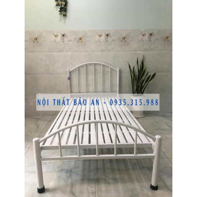 Giường sắt 1mx2m mỹ nghệ cao cấp 1 người nằm