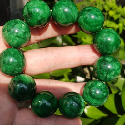 Vòng Tay Nam Đá Cẩm Thạch Xanh lá Size lớn hạt 20mm bóng đẹp hợp Các Anh Mệnh Mộc mệnh Hỏa đeo ạ