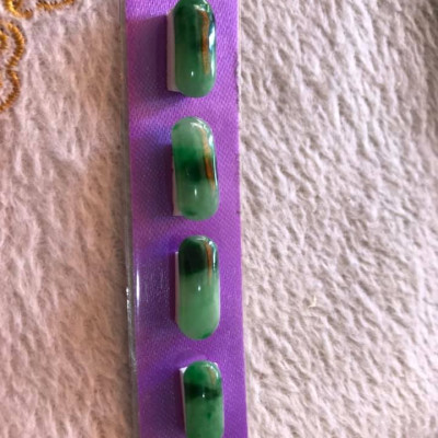 BỘ TRANG SỨC LẮC TAY GỒM 4 VIÊN ĐÁ CẨM THẠCH TỰ NHIÊN MÀU XANH LÁ ĐIỂM XANH SƠN THỦY ĐẬM SIZE 19MM X DẦY 8MM NỮ MỆNH THỦY MỘC HỎA