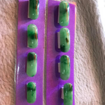 BỘ TRANG SỨC LẮC TAY GỒM 4 VIÊN ĐÁ CẨM THẠCH TỰ NHIÊN MÀU XANH LÁ ĐIỂM XANH SƠN THỦY ĐẬM SIZE 19MM X DẦY 8MM NỮ MỆNH THỦY MỘC HỎA