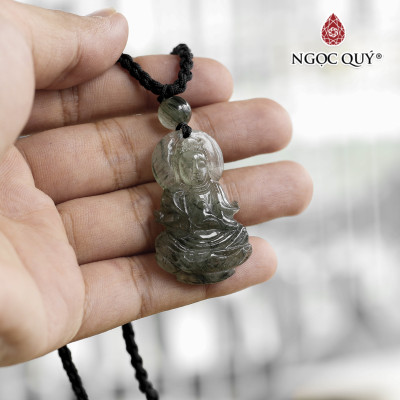 Mặt dây chuyền phật bà thạch anh tóc xanh 34x24mm mệnh thủy, mệnh mộc - Ngọc Quý Gemstones