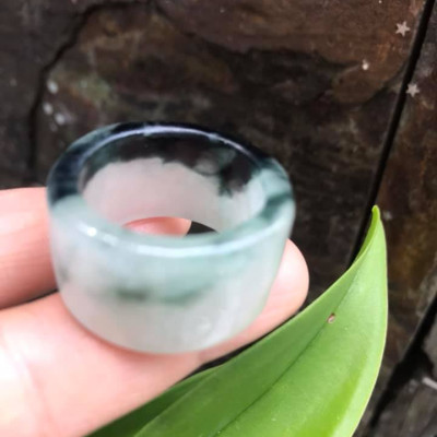 NHẪN CẨM THẠCH TỰ NHIÊN  MÀU TRẮNG XANH BẢN CAO NI 20 