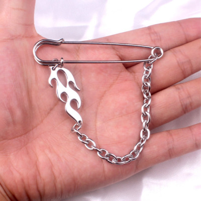 Cài áo ngọn lửa