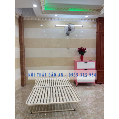 Giường sắt xếp di dộng 1m2 x 2m
