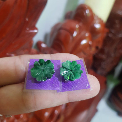 Đôi Bông Tai Bông Mai Trái Tim Size trung mới đẹp 14mm x 4mm Đá Ngọc cẩm thạch tự nhiên xanh đậm điểm sơn thủy bóng đẹp Nữ mệnh Thủy bọc vàng đeo rất đẹp sang ạ