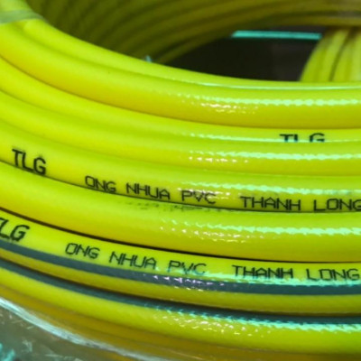 Bộ dây vòi xịt nước rửa xe, tưới cây . tăng áp 3 lần, loại 3m, 5m 206318E đầu đồng, đai, nối, d.vàng