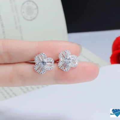 Bông tai đính đá khoá bấm chất liệu bạc s925 MS09c
