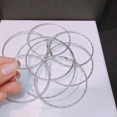 Khuyên tròn xuyến 6cm, bông tai dự tiệc sang trọng