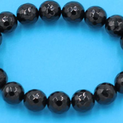 Vòng tay phong thủy - thạch anh đen cắt giác 12 ly 17 hạt - hợp mệnh Thủy, mệnh Mộc