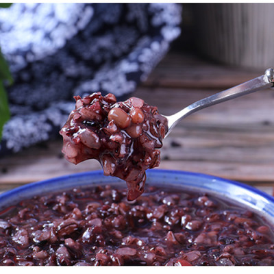 Gạo Nếp Cẩm - Gạo Ông Thọ Túi 1Kg - Thơm ngọt mềm dẻo, tốt cho sức khỏe