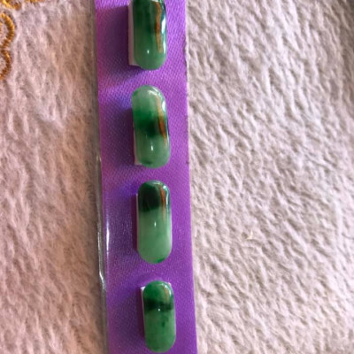 BỘ TRANG SỨC LẮC TAY GỒM 4 VIÊN ĐÁ CẨM THẠCH TỰ NHIÊN MÀU XANH LÁ ĐIỂM XANH SƠN THỦY ĐẬM SIZE 19MM X DẦY 8MM NỮ MỆNH THỦY MỘC HỎA