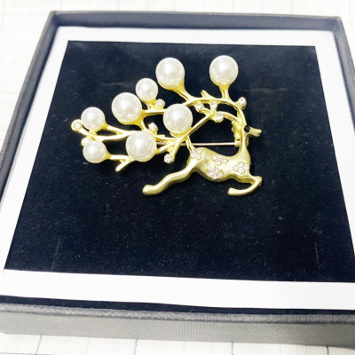 Ghim Cài Áo Kim Loại Sang Trọng – Biểu Tượng Của Phong Cách & Đẳng Cấp