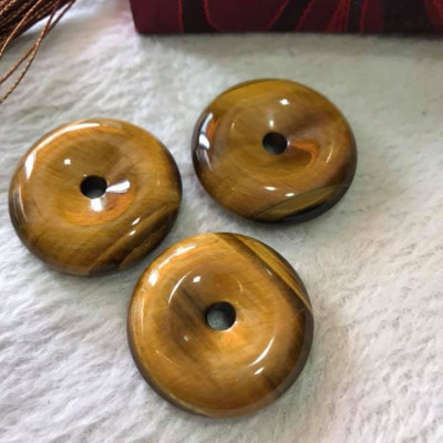 Mặt Dây Chuyền Đồng Tiền Điếu đá mắt hổ vàng nâu tự nhiên  Size 30mm x dầy 8mm  hợp mệnh Kim Thổ Thủy 