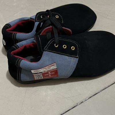 Giầy đá cầu da lộn 3 lớp, giầy mỏ vịt đá cầu tiêu chuẩn thi đấu T THIEN TRUONG SPORT 