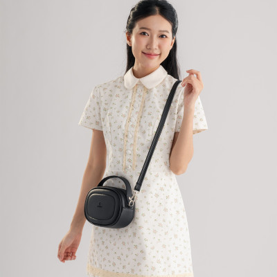 Túi Yuumy ( Thời trang nữ dáng tròn bầu viền chỉ size 20 - Túi đeo chéo da Seasand YN246 )