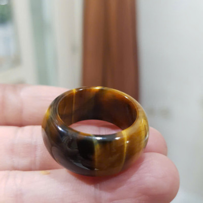 Nhẫn Nam Đá Mắt Hổ Vàng Nâu Tiger Eyes Tự Nhiên đậm bóng đẹp mới ni 20mm x Cao 12mm / 11mm dầy 4mm nam mệnh Kim mệnh Thổ mệnh Thủy đeo ni 20mm rẻ đẹp ạ