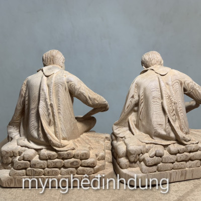 Tượng chân dung bác hồ đọc sách bằng gỗ ngọc am thơm nức kt 15×13×9cm