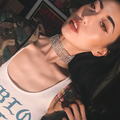 Vòng cổ choker đá lượn sóng sexy hot girl mẫu mới