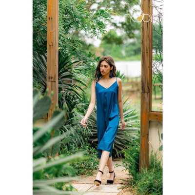 Váy Ngủ Lụa Hai Dây Suông Dáng Dài Cao Cấp Siêu Mát Cèdre Thương Hiệu nOor - NV557