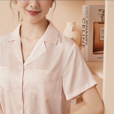 Bộ Đồ Satin Lửng Nữ Vincy Thoáng Mát BLS010S31
