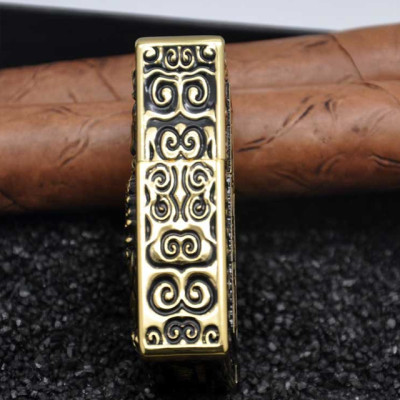 Vỏ Hột Quẹt Bật Lửa Đẹp Độc Lạ Zorro Z-KJ1003D Màu Vàng Cổ Họa Tiết Kì Lân 3D Nổi - dùng xăng bấc đá cao cấp