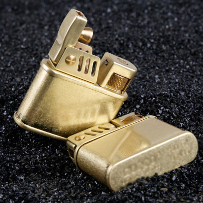 Vỏ Hột Quẹt Bật Lửa Xăng Đá Zorro Z540 thiết kế đẹp độc lạ - Dùng xăng bấc đá cao cấp