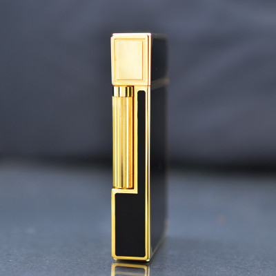 Vỏ Hột Quẹt Bật Lửa Upon Gas Đá D125V Họa Tiết Sơn Mài Họa Tiết Hoa Văn 4 Góc Đẹp Độc Lạ - Dùng Gas Đá Cao Cấp