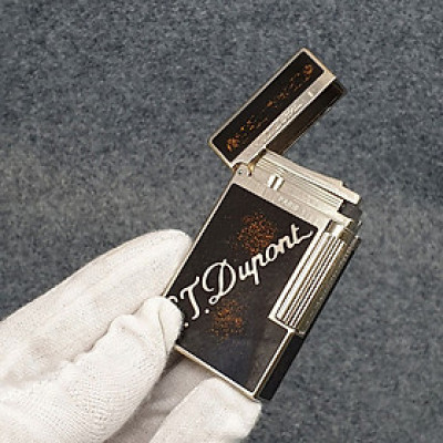 Vỏ Hột Quẹt Bật Lửa Upon D162B Sơn Mài Nền Đen Chấm Đỏ Cạnh Bạc Khắc Chữ Cao Cấp