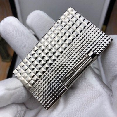 Vỏ Hột Quẹt Bật Lửa Upon D50T Họa Tiết Châu Âu Sang Trọng Tiếng Kêu Hay - Dùng Gas Đá Cao Cấp