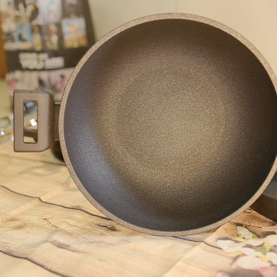 Chảo phủ kim cương DIAMANTE 28CM KUCHEN - Hàng Chính Hãng