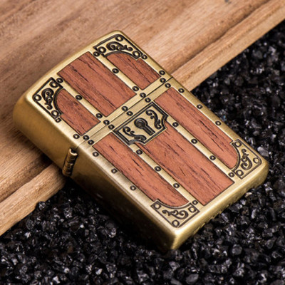 Vỏ Hột Quẹt Bật Lửa Xăng Đá Zorro Z91032 Họa Tiết Chiếc Rương - Dùng Xăng Bấc Đá Cao Cấp