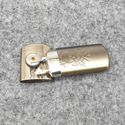 Vỏ Hột Quẹt Bật Lửa xăng đá Honest BCZ 156 thiết kế nhỏ gọn tiện dụng - dùng xăng bấc đá cao cấp ( giao màu ngẫu nhiên )