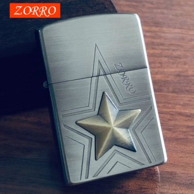 Vỏ Hột Quẹt Bật Lửa xăng đá Zorro Z8658 thiết kế họa tiết hình ngôi sao - dùng xăng bấc đá cao cấp ( giao màu ngẫu nhiên )