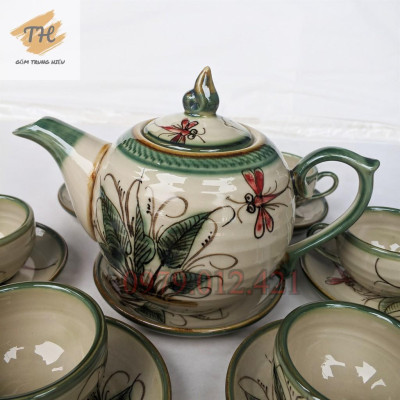 Bộ ấm chén Bát Tràng men bóng vẽ Chuồn khoai