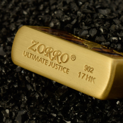 Vỏ Hột Quẹt Bật Lửa Xăng Đá Zorro Khảm Trai Hình Hổ Z91592